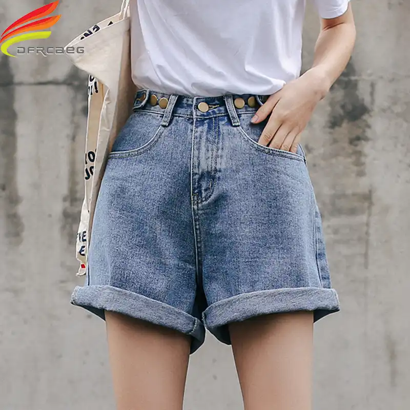 jean shorts that are loose on thighs