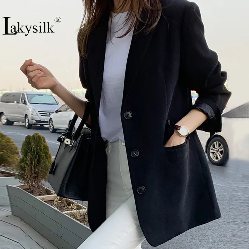 Ladies Black Blazer Long Sleeve Blaser Women Single Breasted Suit jacket Female Long Sleeve Feminine Blazer Femme Autumn S-XL 
Ladies Black Blazer Long Sleeve Blaser Women Single Breasted Suit jacket Female Long Sleeve Feminine Blazer Femme Autumn S-XL