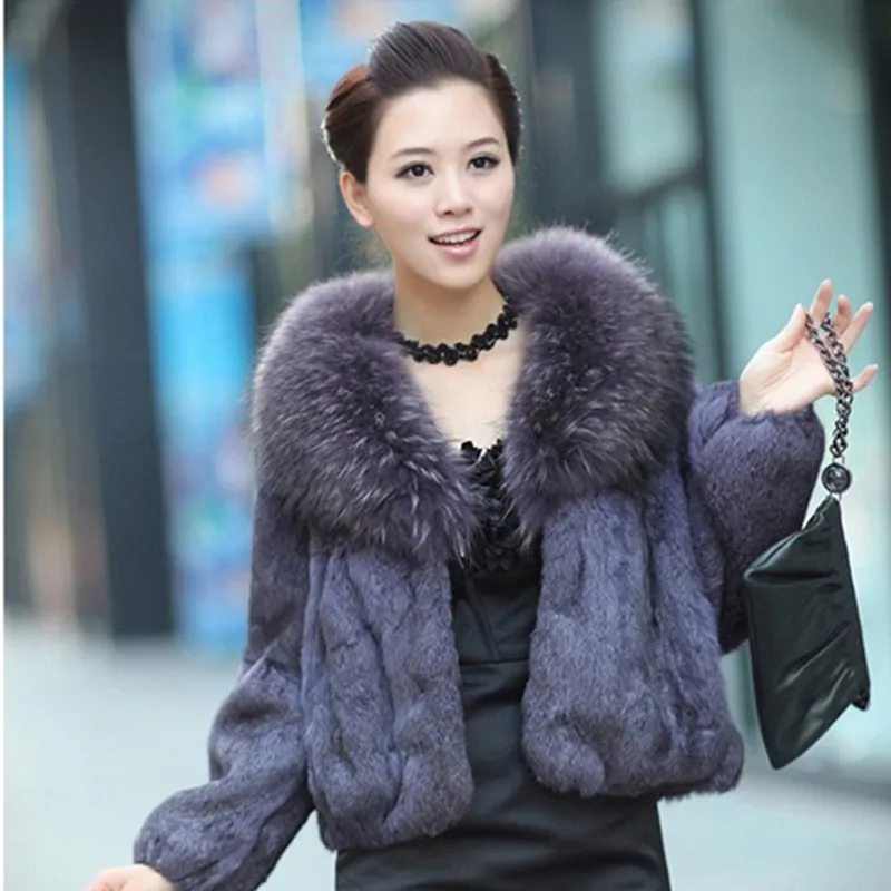 Women's full pelt real rabbit fur coat outerwear women long sleeve winter fur jacket with natural raccoon dog fur collar g2915 
Women's full pelt real rabbit fur coat outerwear women long sleeve winter fur jacket with natural raccoon dog fur collar g2915