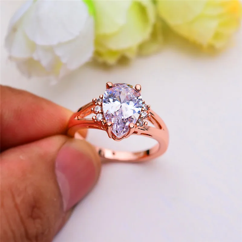Cute Women Ladies Big Water Drop Ring Fashion Crystal Rose Gold Zircon Ring Vintage Wedding Bands Promise Love Engagement Ring
Cute Women Ladies Big Water Drop Ring Fashion Crystal Rose Gold Zircon Ring Vintage Wedding Bands Promise Love Engagement Ring