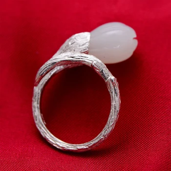 MetJakt Vintage Brushed Ring Solid 925 Sterling Silver Open Ring Inlaid Natural Hetian Jade for Women's Fine Jewelry
MetJakt Vintage Brushed Ring Solid 925 Sterling Silver Open Ring Inlaid Natural Hetian Jade for Women's Fine Jewelry