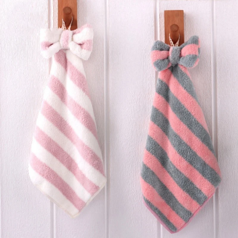 1PC Cute Stripes Hanging Hand Towel Kitchen Dish Cloth with Tie Strongly Absorbent Coral Velvet Towel for Hands Dishcolth
1PC Cute Stripes Hanging Hand Towel Kitchen Dish Cloth with Tie Strongly Absorbent Coral Velvet Towel for Hands Dishcolth