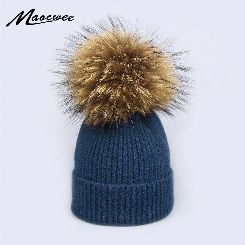 2018 Natural Raccoon Fur Pompon Hat Thick Winter for Women Cap Beanie Hats Knitted Cashmere Wool Caps Female Skullies Beanies
2018 Natural Raccoon Fur Pompon Hat Thick Winter for Women Cap Beanie Hats Knitted Cashmere Wool Caps Female Skullies Beanies