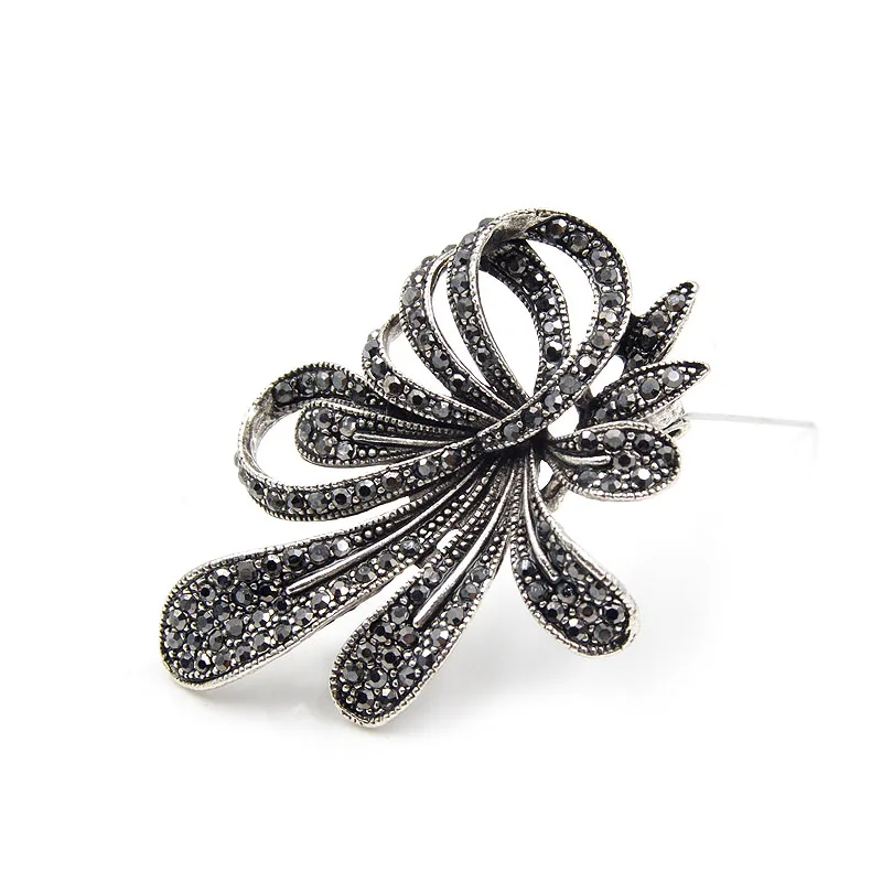 Utei Jewelry Stunning Elegant Black Crystal Flower Women Brooch Hot Selling Vintage Lady Scarf Pin Bridal Bouquet Broach
Utei Jewelry Stunning Elegant Black Crystal Flower Women Brooch Hot Selling Vintage Lady Scarf Pin Bridal Bouquet Broach