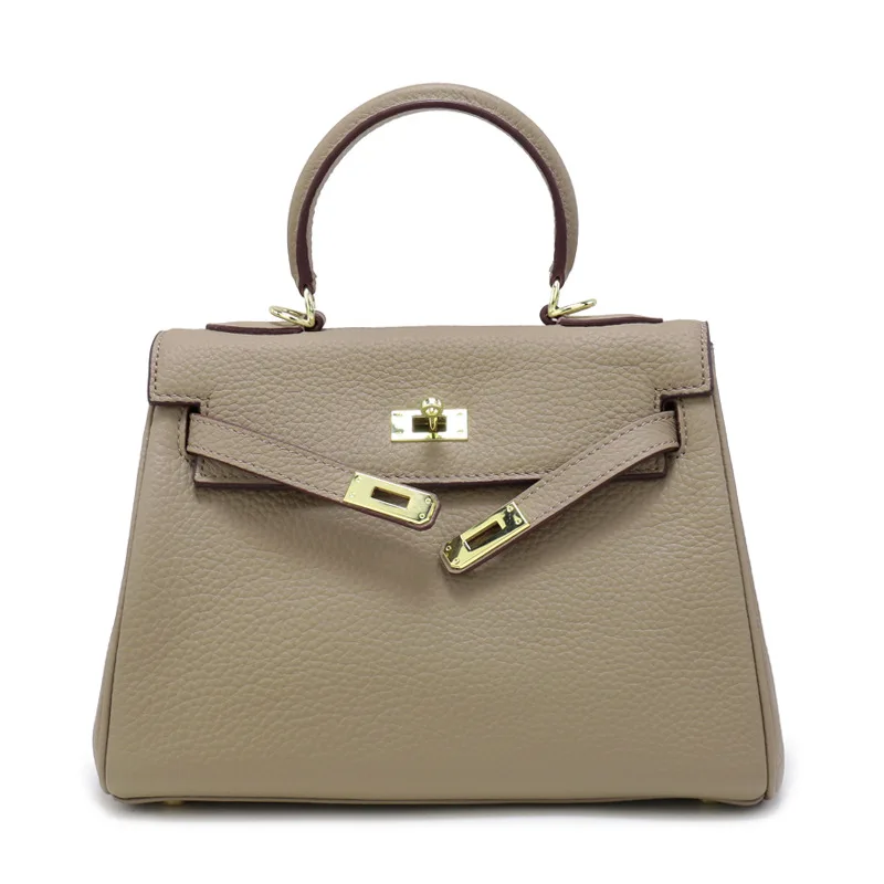 GENMEO New Arrival Famous Designer Fashion Women Bag Genuine Leather Shoulder Bags Female Luxury Handbag Bolsa
GENMEO New Arrival Famous Designer Fashion Women Bag Genuine Leather Shoulder Bags Female Luxury Handbag Bolsa