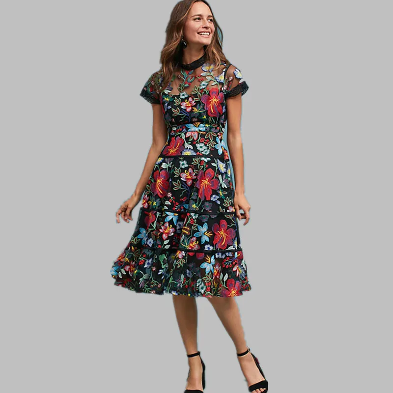 Newest 2019 High Quality Runway Designer Self Portrait Dress Women Mesh Flowers Embroidery Colorful Long dress party dresses
Newest 2019 High Quality Runway Designer Self Portrait Dress Women Mesh Flowers Embroidery Colorful Long dress party dresses