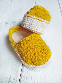 Baby crochet boys Booties girls loafers sport style first walker shoes model number YU009
Baby crochet boys Booties girls loafers sport style first walker shoes model number YU009