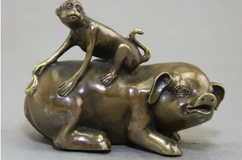 Rare vintage old copper sculpture ornament ornament free shipping Qianlong pig monkey
Rare vintage old copper sculpture ornament ornament free shipping Qianlong pig monkey