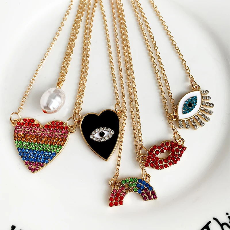 Rainbow Heart Pendant Necklace Women Luxury Crystal Statement Necklace Girl Resin Love Chokers Jewelry Female Bijoux Handmade
Rainbow Heart Pendant Necklace Women Luxury Crystal Statement Necklace Girl Resin Love Chokers Jewelry Female Bijoux Handmade