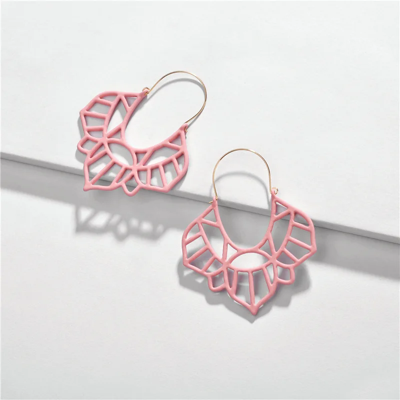 2019 New Fashion Jewelry Braided Irregualr Big Hoop Earrings For Women Large Geometric Hollow Statement Loop Earring Gift
2019 New Fashion Jewelry Braided Irregualr Big Hoop Earrings For Women Large Geometric Hollow Statement Loop Earring Gift