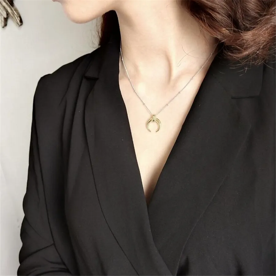 YIKUF88 925 sterling silver gold color moon necklace for women short neck chain necklace fashion fine jewelry
YIKUF88 925 sterling silver gold color moon necklace for women short neck chain necklace fashion fine jewelry