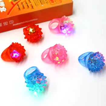 

180pcs Flashing Soft Jelly Ring Rave Party Blinking Glow Strawberry Ring Hot Selling Cool Led Light Up wen6540