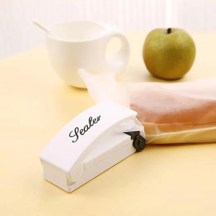 Mini Handle Bag Sealer Electronic Home Heat Sealing Machine Vacuum Impulse Sealer Seal Packing Plastic Bag Clips Kitchen Tools
Mini Handle Bag Sealer Electronic Home Heat Sealing Machine Vacuum Impulse Sealer Seal Packing Plastic Bag Clips Kitchen Tools