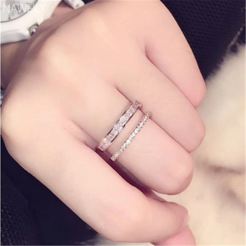 Exquisite Micro Pave Rhinestone Rings For Women Rose Gold Color Open 2 Layers Ring New Trendy Rings Fine Gift Jewelry
Exquisite Micro Pave Rhinestone Rings For Women Rose Gold Color Open 2 Layers Ring New Trendy Rings Fine Gift Jewelry