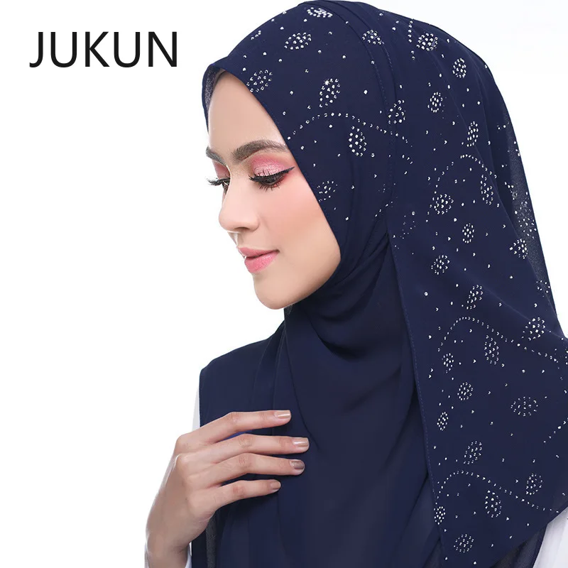New Muslim scarf hijab bufanda mujer scarves pearl chiffon hot bit towel small leaves scarf women
New Muslim scarf hijab bufanda mujer scarves pearl chiffon hot bit towel small leaves scarf women