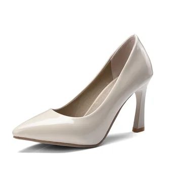 18 years new red bride shoes age season thick with high with shallow mouth over 40, 18316-48 single shoes
18 years new red bride shoes age season thick with high with shallow mouth over 40, 18316-48 single shoes