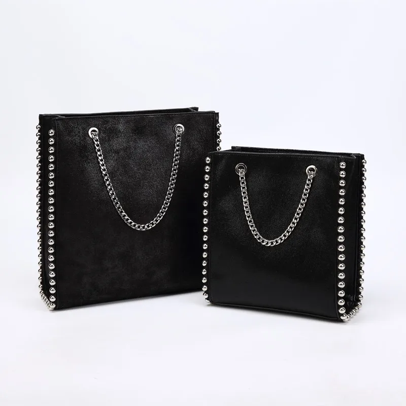 Retro Large Capacity Handbags Women Fashion Chain Rivet Messenger Bag Lady Commuting Pu Leather Purses Bags Solid Color Bag Bead
Retro Large Capacity Handbags Women Fashion Chain Rivet Messenger Bag Lady Commuting Pu Leather Purses Bags Solid Color Bag Bead