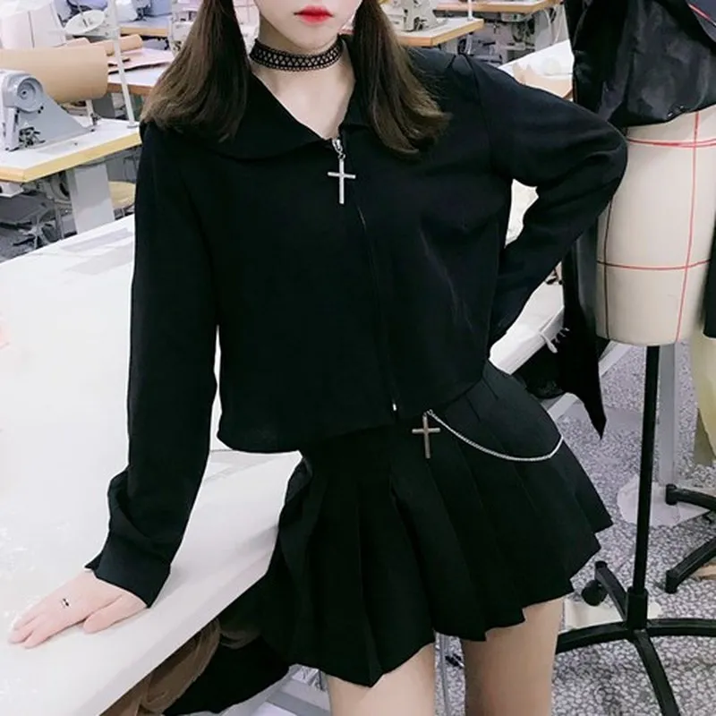 Harajuku Shirts Womne Sailor Collar Shirt Short Tops Cross Zipper Ulzzang Punk Gothic Tee Tumblr Streetwear Black Tops Summer
Harajuku Shirts Womne Sailor Collar Shirt Short Tops Cross Zipper Ulzzang Punk Gothic Tee Tumblr Streetwear Black Tops Summer