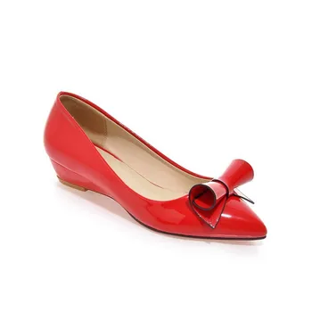 The new spring, summer, autumn 2017 low leisure with wedges size 43 pointed mouth shallow single shoe code 33-1220
The new spring, summer, autumn 2017 low leisure with wedges size 43 pointed mouth shallow single shoe code 33-1220