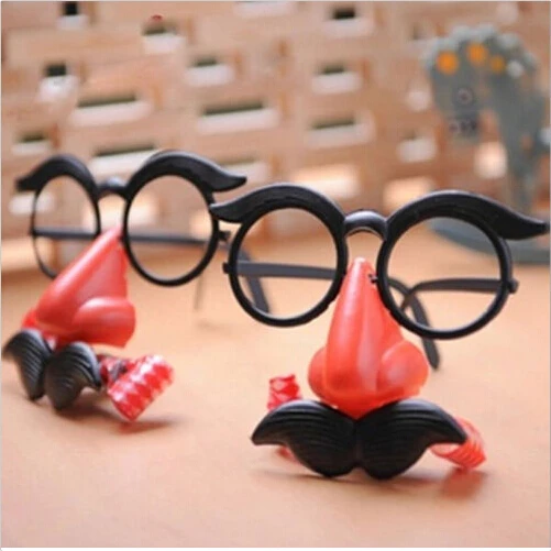 1pc Funny Humor Toy Clown Glasses Costume Ball Round Frame Red Nose Whistle Mustache False Nose Hair blow out dragon joke toys
1pc Funny Humor Toy Clown Glasses Costume Ball Round Frame Red Nose Whistle Mustache False Nose Hair blow out dragon joke toys