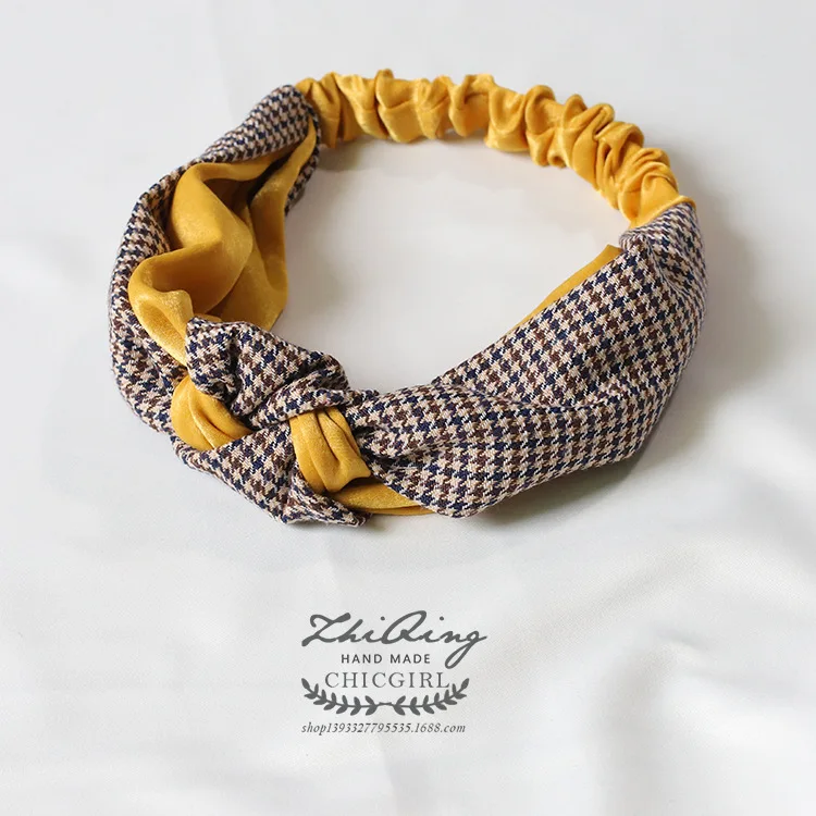 Plaid Creative Turban Headbands Women Headband Section Color Matching Knotted Fabric Hair Band Elastic Elastic Headband Headband
Plaid Creative Turban Headbands Women Headband Section Color Matching Knotted Fabric Hair Band Elastic Elastic Headband Headband