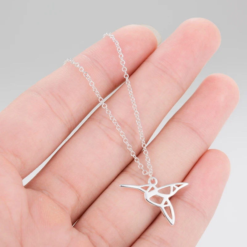 yiustar New Fashion Origami Hummingbird Necklace Bird Necklace Animal Jewelry best Gift for Girls
yiustar New Fashion Origami Hummingbird Necklace Bird Necklace Animal Jewelry best Gift for Girls