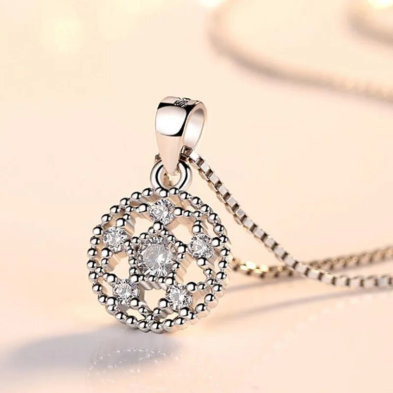 KOFSAC New Fashion 925 Sterling Silver Necklaces for Women Luxury Zircon Elegant Lotus Round Pendant Jewelry Lady Birthday Gifts
KOFSAC New Fashion 925 Sterling Silver Necklaces for Women Luxury Zircon Elegant Lotus Round Pendant Jewelry Lady Birthday Gifts