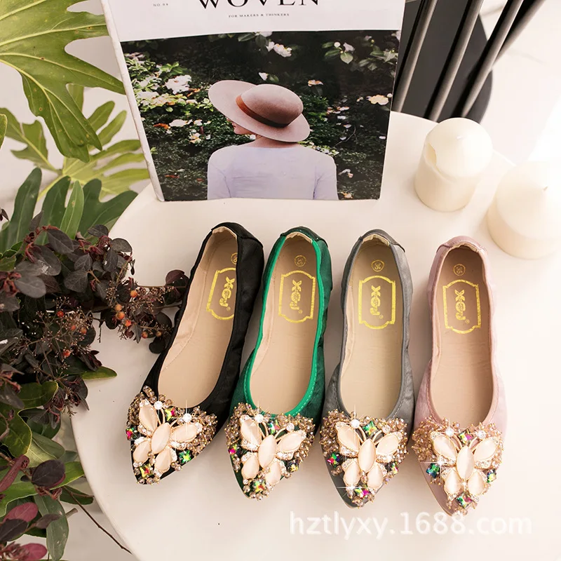 New Arrival silk zapatos women pea shoes luxury butterfly gemstone casual outdoor ol work wedding femme flats flexible slip-ons
New Arrival silk zapatos women pea shoes luxury butterfly gemstone casual outdoor ol work wedding femme flats flexible slip-ons