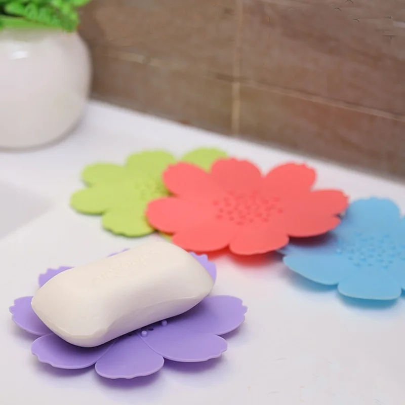 1 pcs Home Decor Creative TPR Silicone Flower-shaped Soap Dish Holder Bathroom Accessories Lovely Soap Base Hot
1 pcs Home Decor Creative TPR Silicone Flower-shaped Soap Dish Holder Bathroom Accessories Lovely Soap Base Hot