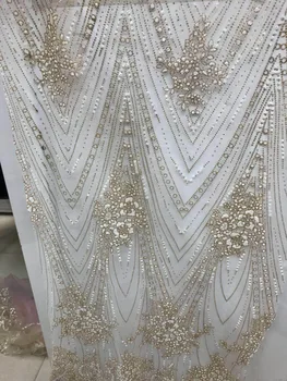 White and gold collocation beautiful pattern glittering sequins India extravagant wedding evening dress fabric
White and gold collocation beautiful pattern glittering sequins India extravagant wedding evening dress fabric