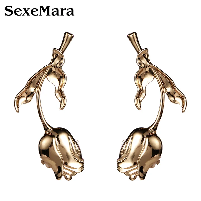 SexeMara New Hyperbole BOHEMIA Drop Earrings Alloy Rose Branch Flower Personality Fashion Dangle Earrings For Women Fine Jewelry
SexeMara New Hyperbole BOHEMIA Drop Earrings Alloy Rose Branch Flower Personality Fashion Dangle Earrings For Women Fine Jewelry
