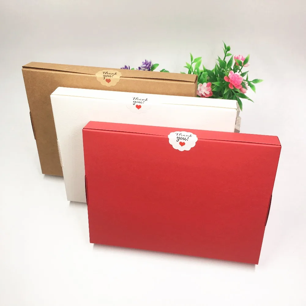 25Pcs/Lot 20x15x2.5cm Paper Packaging Jewelry Box Hot Stamping Love Hearts With Free Stickers For Silk Scarf Valuable Gift Cases
25Pcs/Lot 20x15x2.5cm Paper Packaging Jewelry Box Hot Stamping Love Hearts With Free Stickers For Silk Scarf Valuable Gift Cases