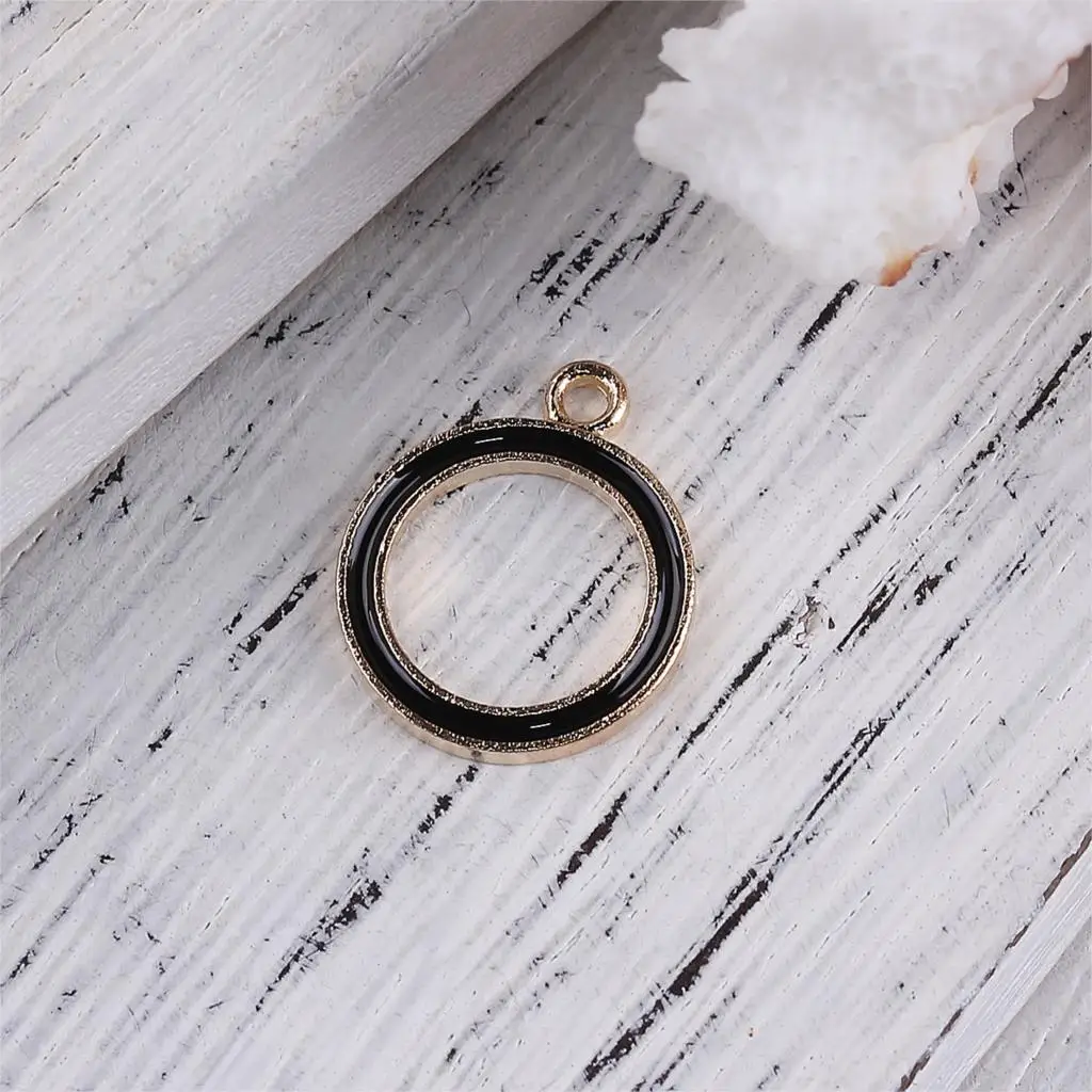 DoreenBeads Zinc Based Alloy Charms Geometric Gold color Black Circle Ring Enamel 18mm( 6/8") x 15mm( 5/8"), 30 PCs
DoreenBeads Zinc Based Alloy Charms Geometric Gold color Black Circle Ring Enamel 18mm( 6/8") x 15mm( 5/8"), 30 PCs