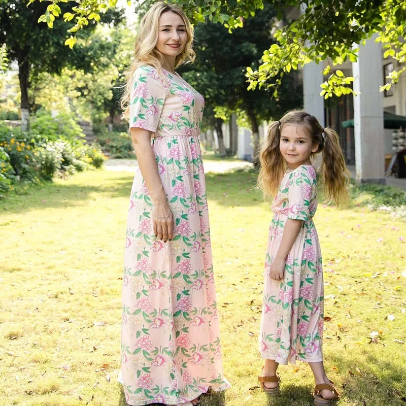 Summer Dress Mother and Daughter Summer Parent-child Dress Family Matching Outfits Baby Girl Mother Daughter Dresses Summer New
Summer Dress Mother and Daughter Summer Parent-child Dress Family Matching Outfits Baby Girl Mother Daughter Dresses Summer New