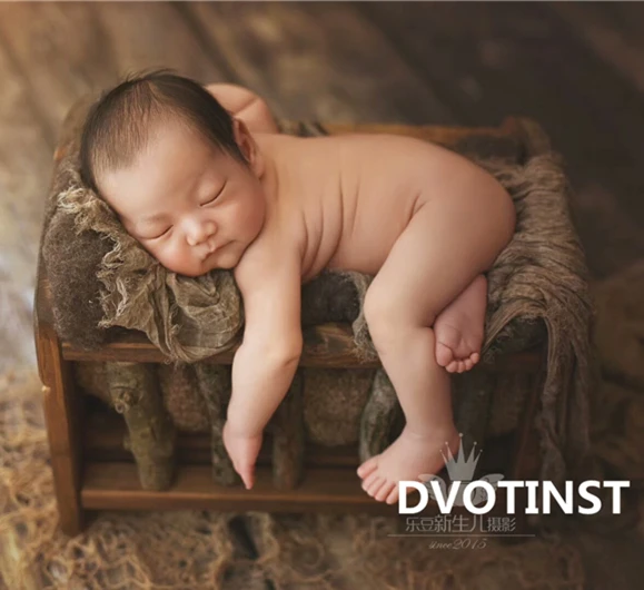 Dvotinst Newborn Photography Props Solid Wood Baby Retro Wooden Posing Mini Bed Fotografia Accessories Studio Shoots Photo Props
Dvotinst Newborn Photography Props Solid Wood Baby Retro Wooden Posing Mini Bed Fotografia Accessories Studio Shoots Photo Props