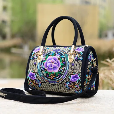Fashion Embroidery Women Small Shopping bags!Multi-use Floral Embroidered Lady Shoulder&Handbags Versatile National Cute Carrier
Fashion Embroidery Women Small Shopping bags!Multi-use Floral Embroidered Lady Shoulder&Handbags Versatile National Cute Carrier
