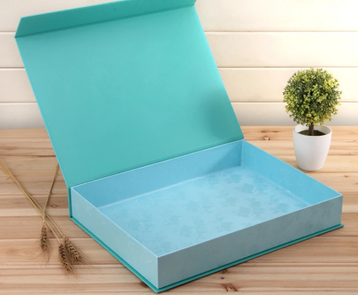 Matte Lamination Magnetic Closure Foldable Gift Packaging Boxes Wholesale Custom Cosmetic Box Packaging ---DH10016
Matte Lamination Magnetic Closure Foldable Gift Packaging Boxes Wholesale Custom Cosmetic Box Packaging ---DH10016