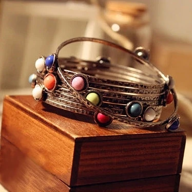 Free airmail shipping Fashion Vintage 8 pieces Set Candy Color Ball Bracelet B287
Free airmail shipping Fashion Vintage 8 pieces Set Candy Color Ball Bracelet B287