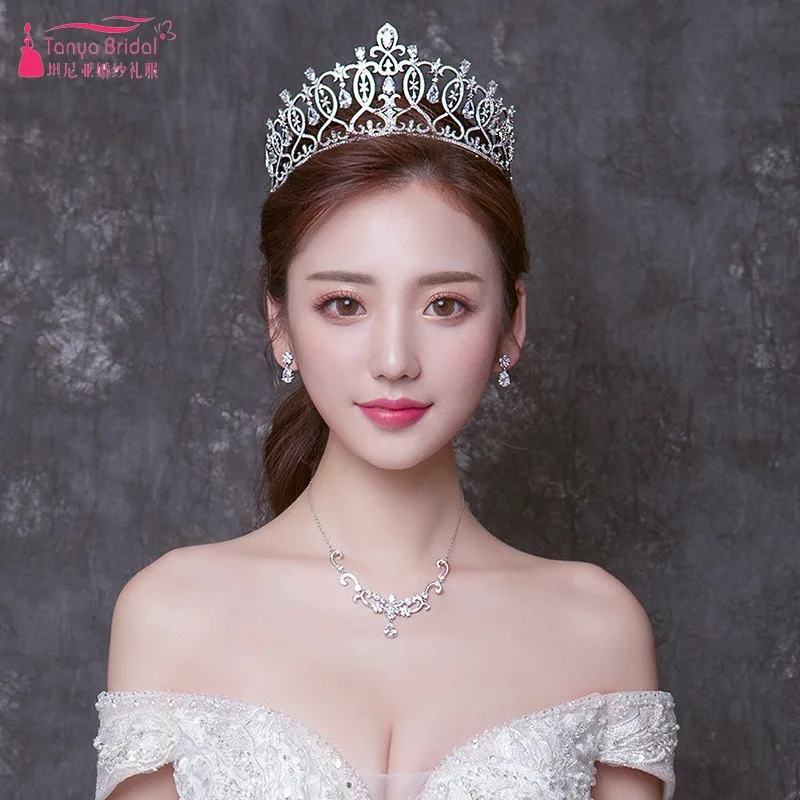 Wedding Bride Crystal Crown Hot Headband wedding accessories pamelas y tocados para bodas Fashion in Stock DQG547
Wedding Bride Crystal Crown Hot Headband wedding accessories pamelas y tocados para bodas Fashion in Stock DQG547