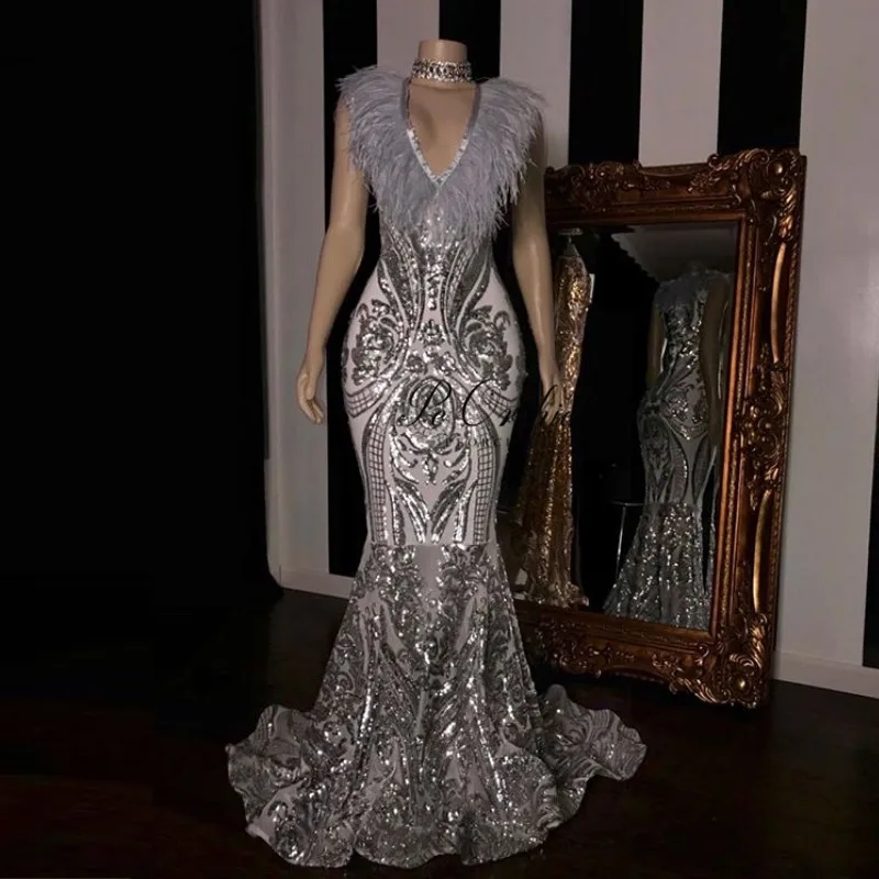 PEORCHID 2019 Women Silver Feather Evening Dress Sequin Mermaid Sleeveless Abiti Da Sera Lunghi Formal Dress Long Prom Gowns
PEORCHID 2019 Women Silver Feather Evening Dress Sequin Mermaid Sleeveless Abiti Da Sera Lunghi Formal Dress Long Prom Gowns