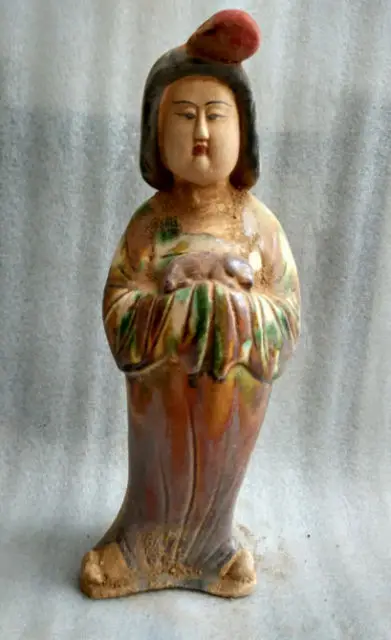 25 cm */Collection tang sancai pottery unearthed ancient women in ancient China.
25 cm */Collection tang sancai pottery unearthed ancient women in ancient China.