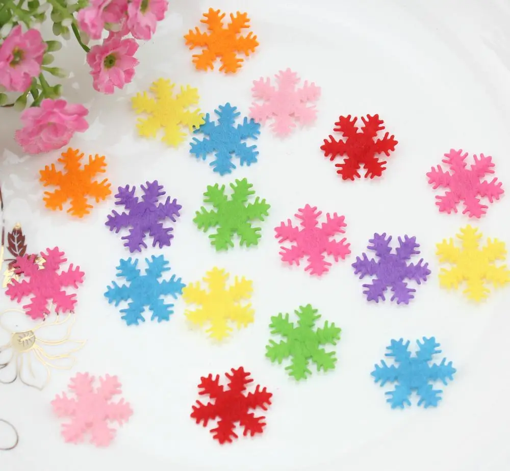 2000pcs rainbow color felt pack Die Cuts snowflakes shape nonwoven applique confetti wholesale 22x22mm snow fakes cartoon
2000pcs rainbow color felt pack Die Cuts snowflakes shape nonwoven applique confetti wholesale 22x22mm snow fakes cartoon