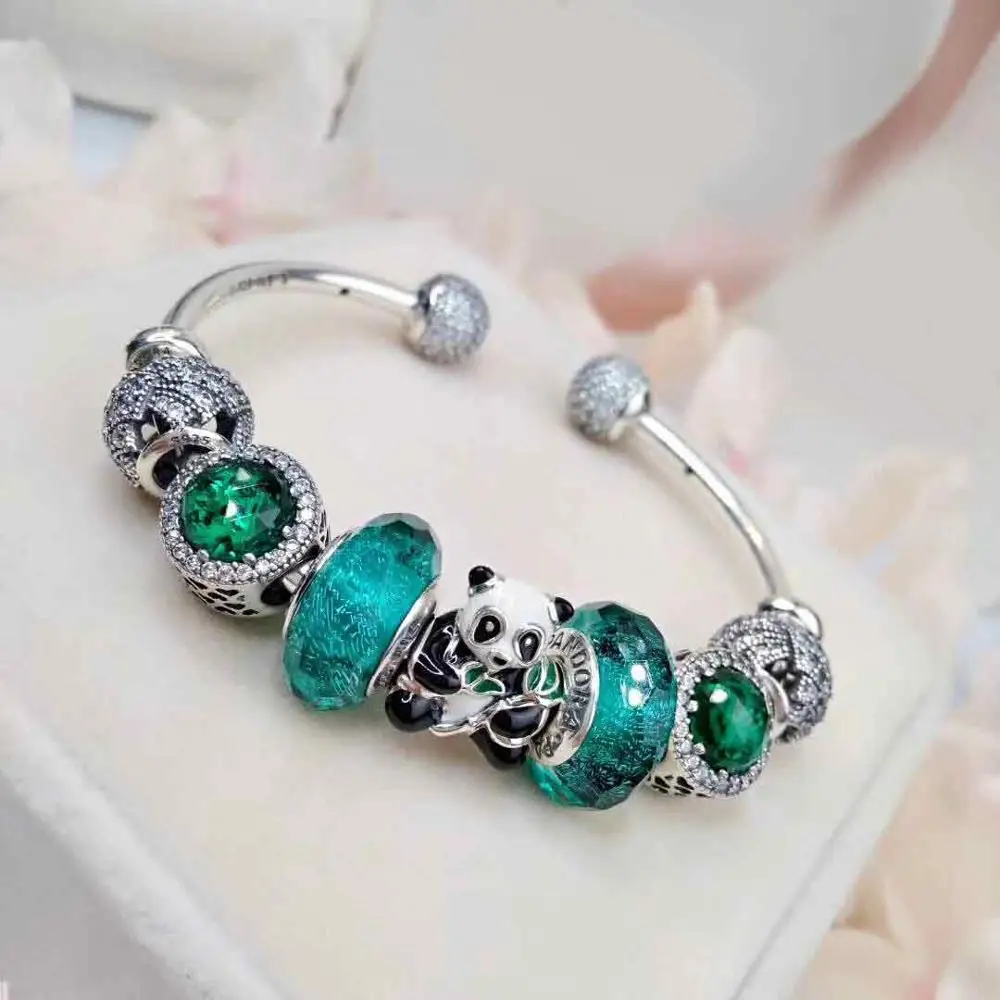 100%925 Sterling Silver Original 1:1, Fashionable Silver Charm Bracelet, Panda Crystal Beads Bracelet Jewelry Free Package
100%925 Sterling Silver Original 1:1, Fashionable Silver Charm Bracelet, Panda Crystal Beads Bracelet Jewelry Free Package