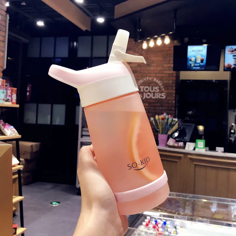 550Ml New Eco-friendly Kids Drinking Cartoon Water Bottles BPA Free Straw Children Bottle Children Kettle Portable Sports Bottle
550Ml New Eco-friendly Kids Drinking Cartoon Water Bottles BPA Free Straw Children Bottle Children Kettle Portable Sports Bottle
