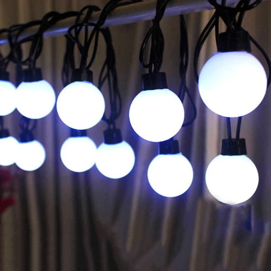 5M 20LEDs LED String Light With 4CM Super Big Ball AC110V 220V Outdoor for Christmas Party festival Decoration white/Warm white 
5M 20LEDs LED String Light With 4CM Super Big Ball AC110V 220V Outdoor for Christmas Party festival Decoration white/Warm white