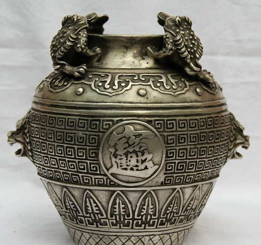 JP S0524 9" Marked Chinese Silver Zhao Cai Lion Head Golden Toad Spittor Pot Jar Crock
JP S0524 9" Marked Chinese Silver Zhao Cai Lion Head Golden Toad Spittor Pot Jar Crock