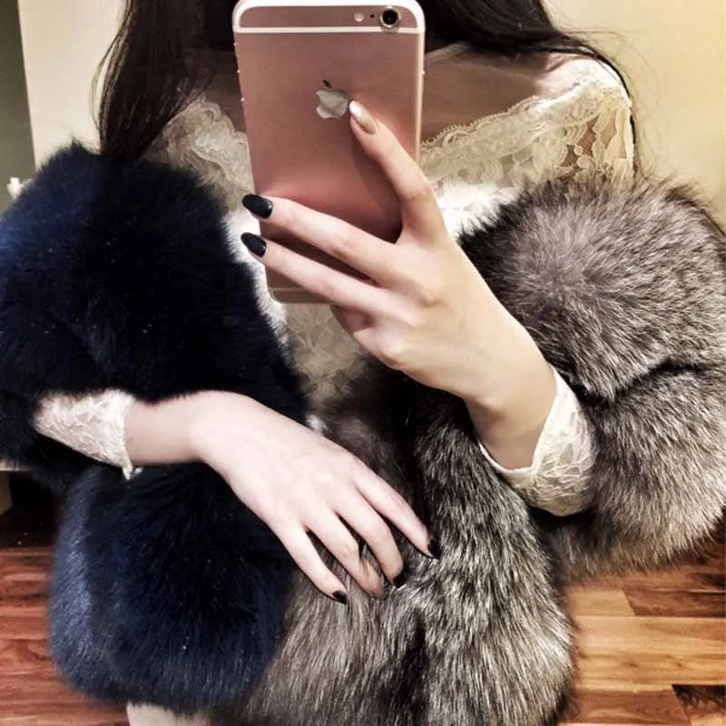 Luxury New Natural Real Silver Fox Fur Coat Ladies Fur Cape Thick Warm Winter For Women Fox Fur Collar Shawl Big Promotion
Luxury New Natural Real Silver Fox Fur Coat Ladies Fur Cape Thick Warm Winter For Women Fox Fur Collar Shawl Big Promotion