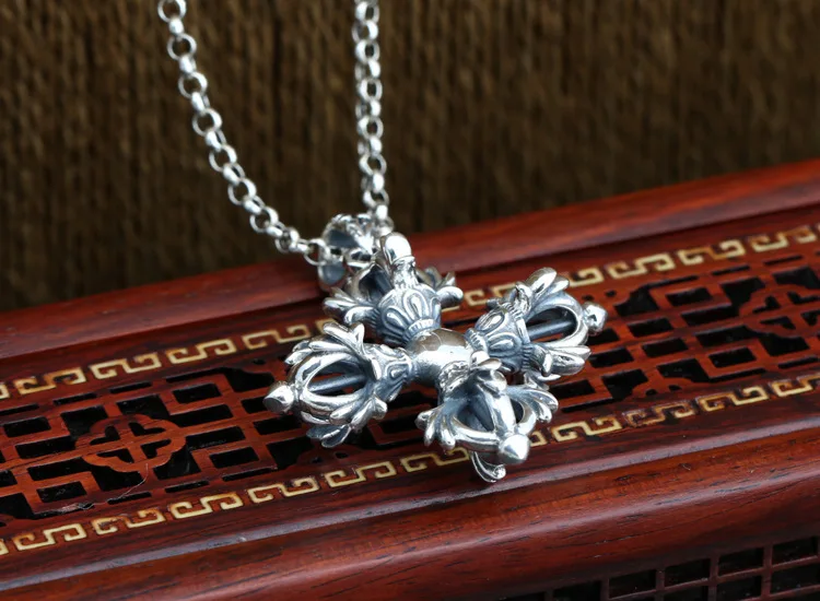 silver-pendant008b