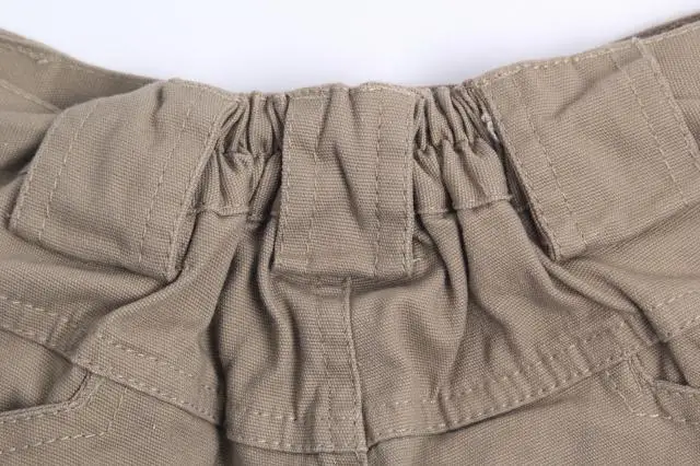 2597237582_1872180541