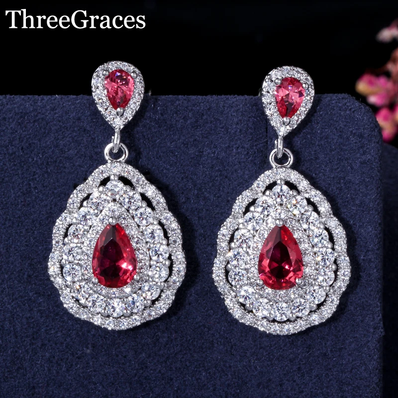 ThreeGraces Elegant Big Water Drop Shape Red Cubic Zirconia Stone Dangle Earrings for Women Bridesmaids Chic Party Jewelry E1326
ThreeGraces Elegant Big Water Drop Shape Red Cubic Zirconia Stone Dangle Earrings for Women Bridesmaids Chic Party Jewelry E1326